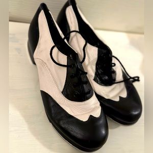 Tap Shoes Size 7